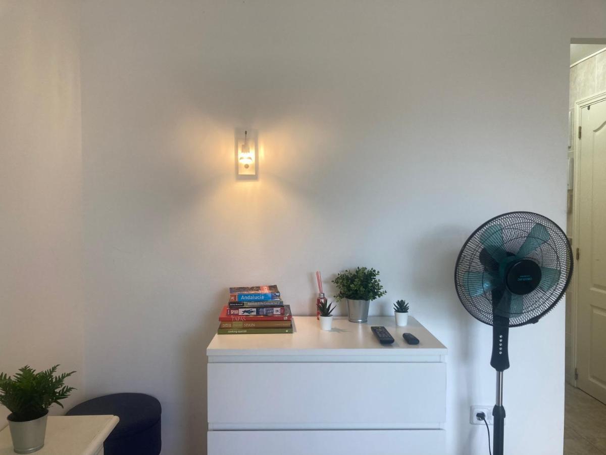 Cozy Studio Near The Beach Sitio de Calahonda Exterior foto