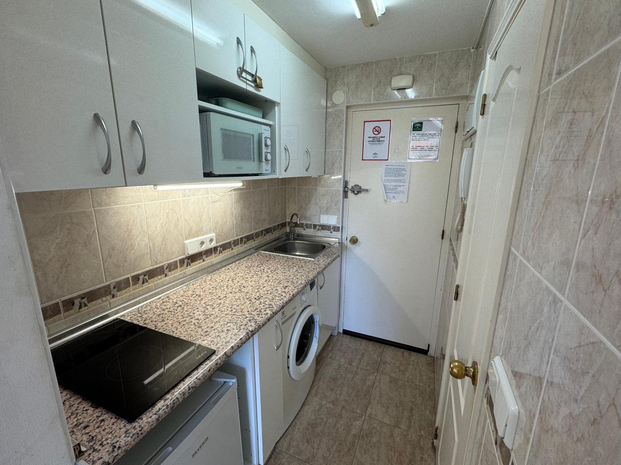 Cozy Studio Near The Beach Sitio de Calahonda Exterior foto